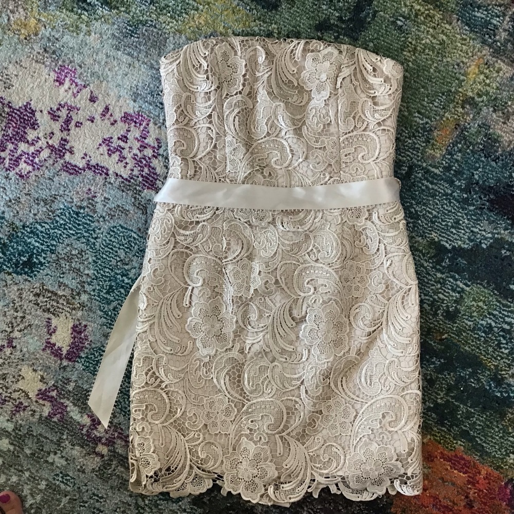 NWT Adrianna Papell Gold Lace Dress